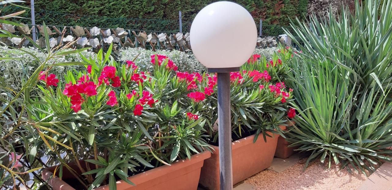 Ferienwohnung Casarelax Abano Terme Exterior foto